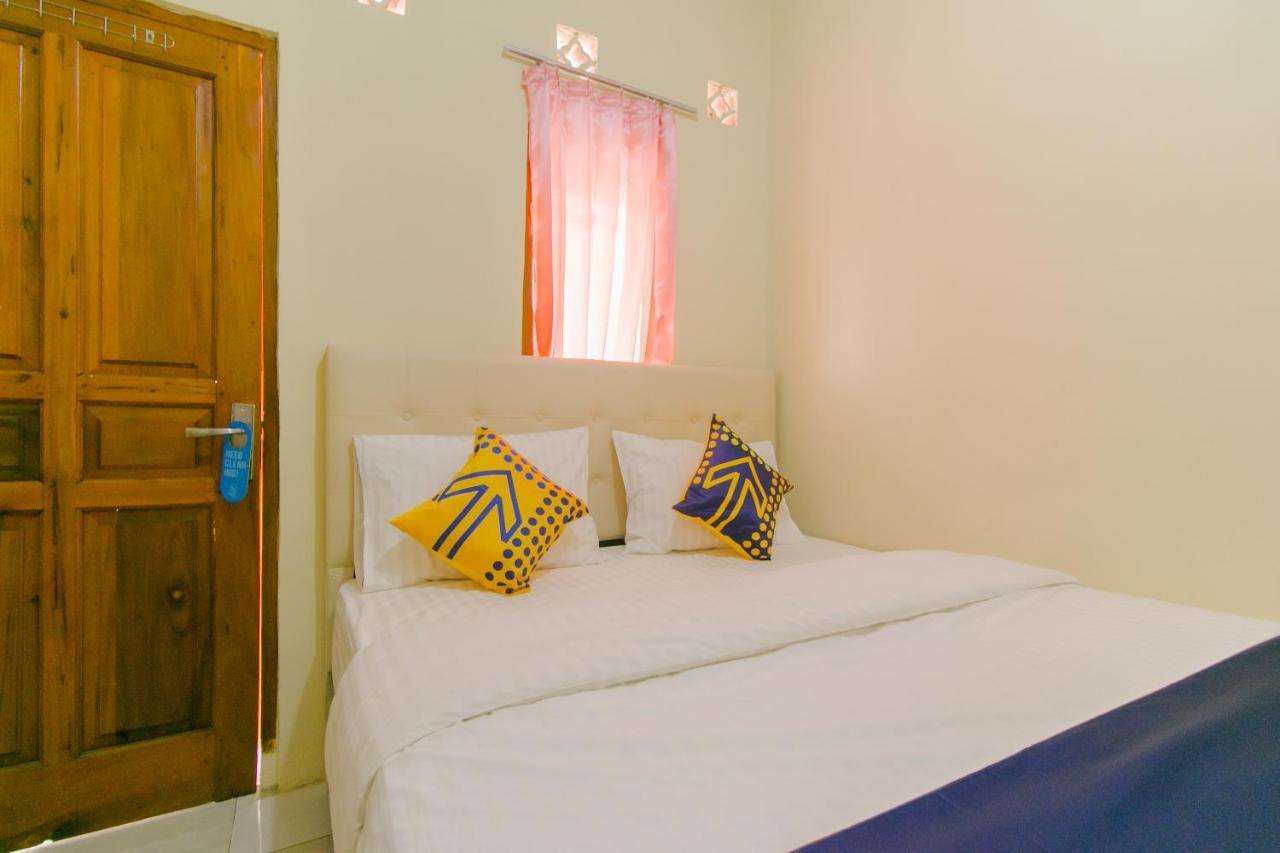 Ayu Homestay Syariah Sukabumi Zewnętrze zdjęcie