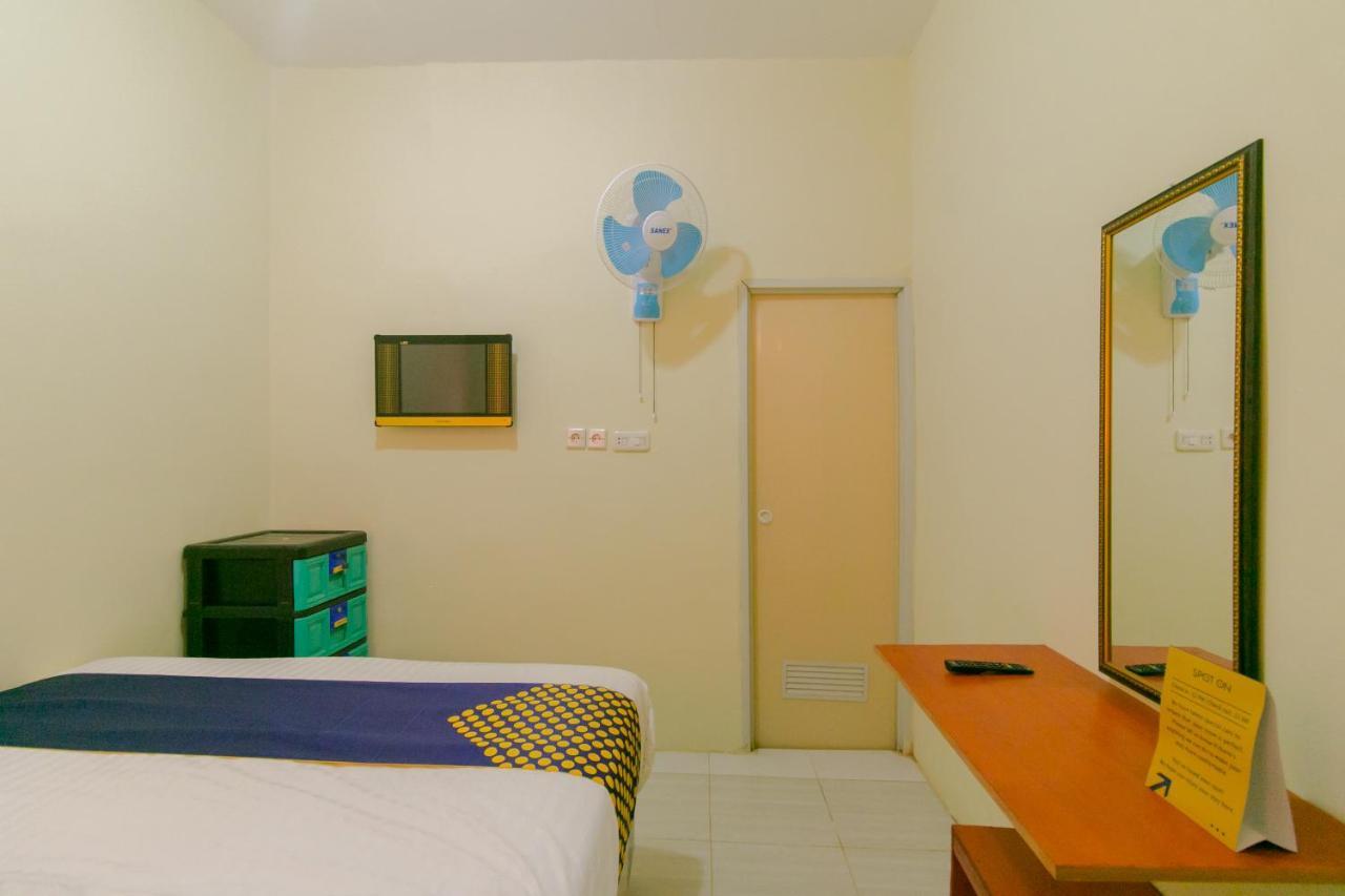 Ayu Homestay Syariah Sukabumi Zewnętrze zdjęcie