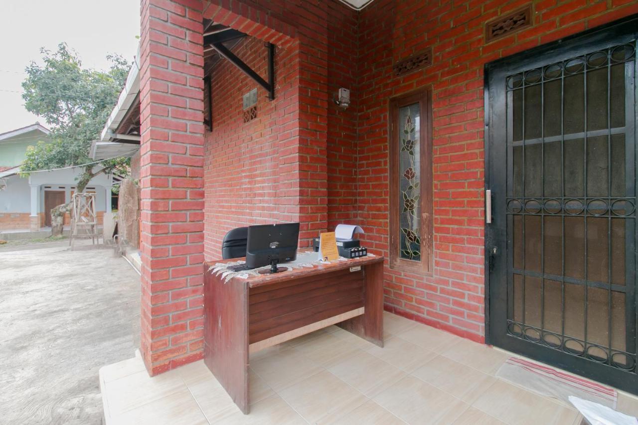 Ayu Homestay Syariah Sukabumi Zewnętrze zdjęcie