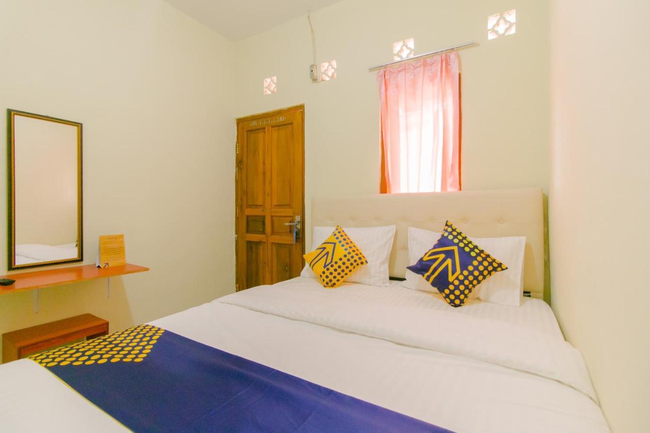 Ayu Homestay Syariah Sukabumi Zewnętrze zdjęcie