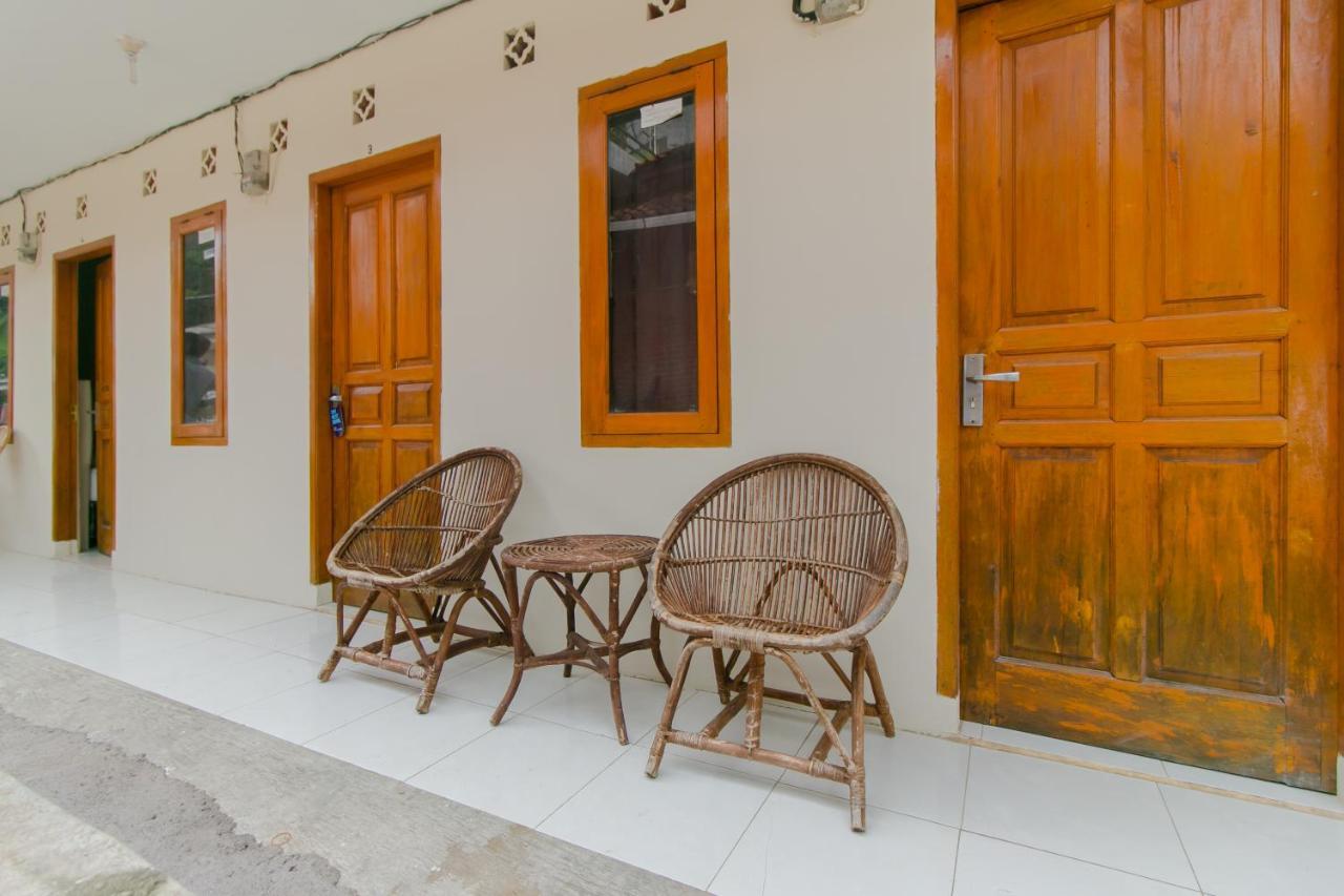 Ayu Homestay Syariah Sukabumi Zewnętrze zdjęcie